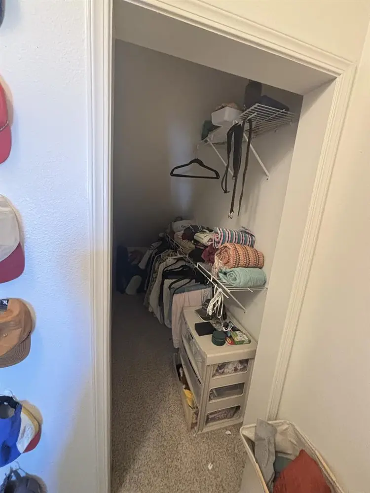 Going abroad! Need new tenant