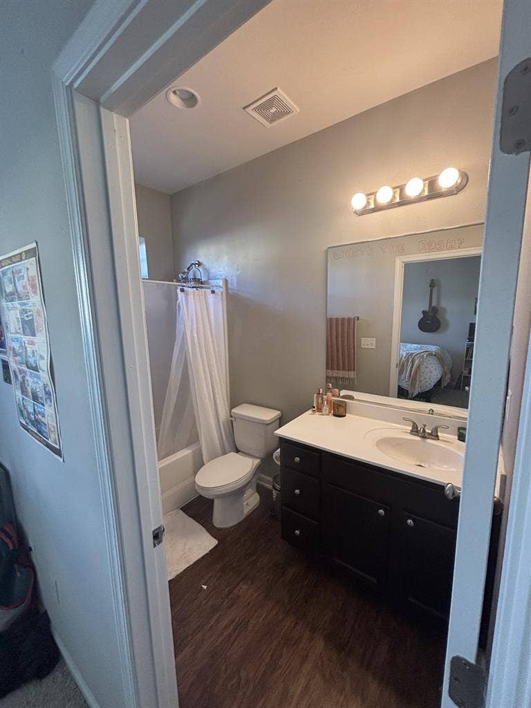 Going abroad! Need new tenant