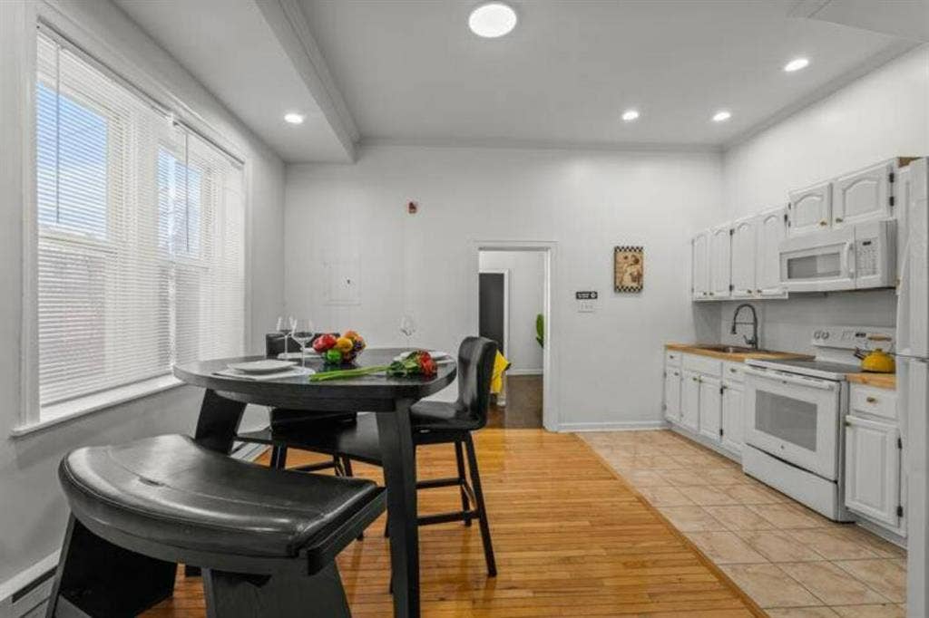 4 BR in Philadelphia