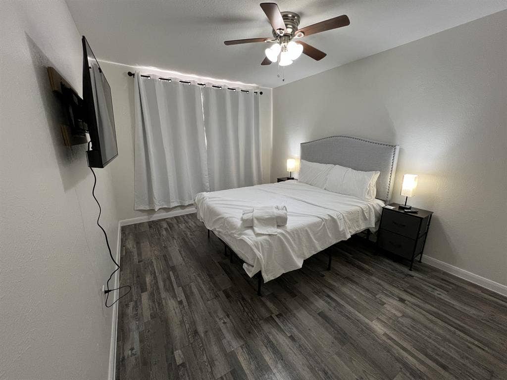 3 BR in Irving