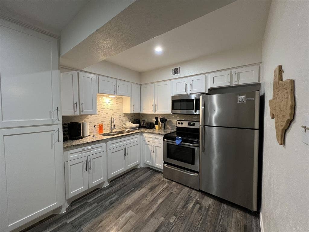 3 BR in Irving