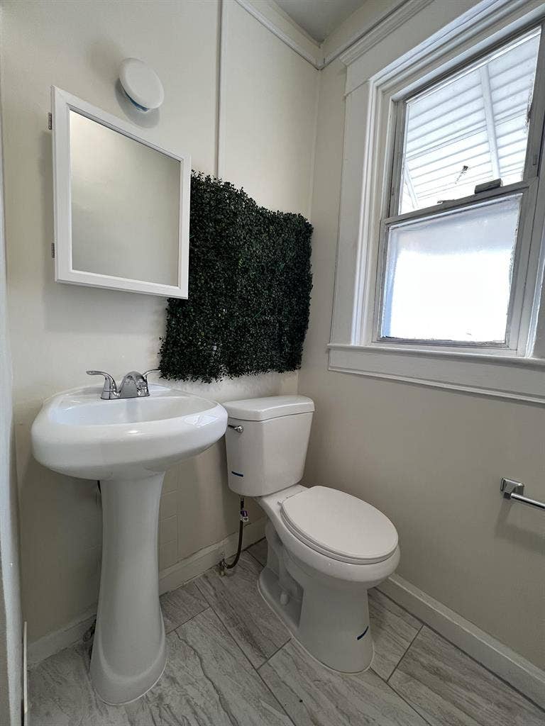 2 BR in Baltimore