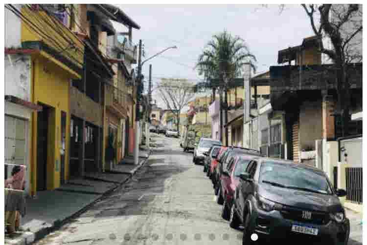 Quarto simples metrô para inglesa