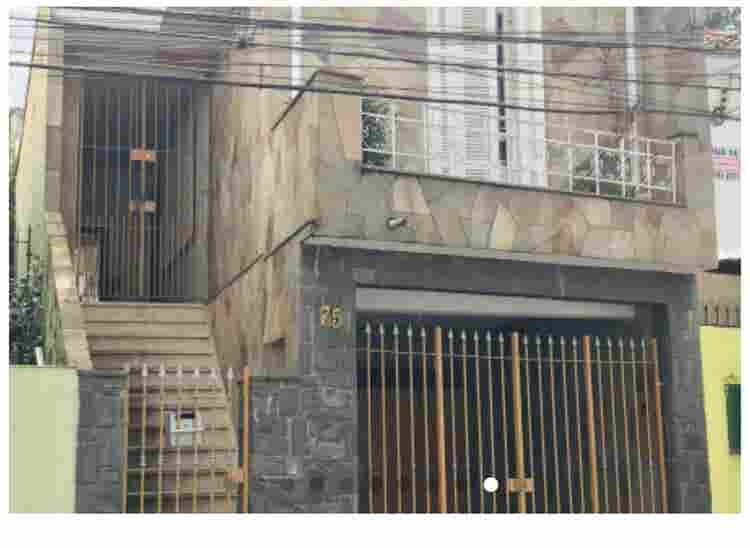 Quarto simples metrô para inglesa