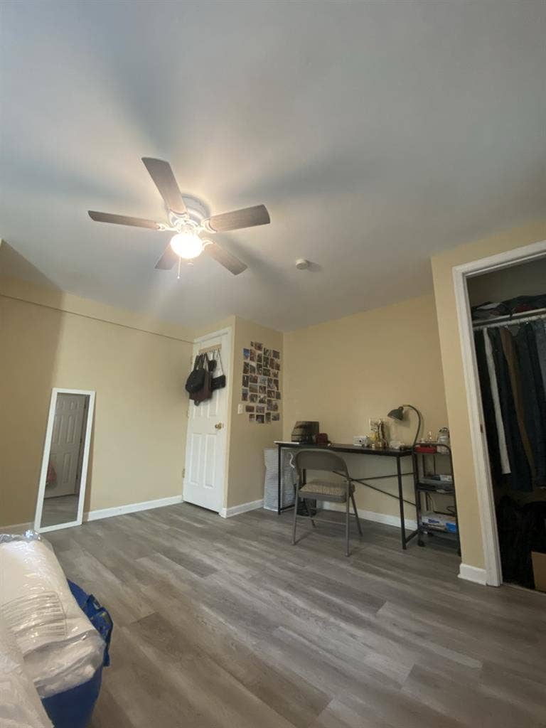 ROOM SUBLEASE IN COLLEGE PARK