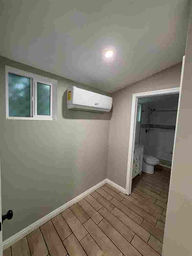 Refurbished backyard in-law casita