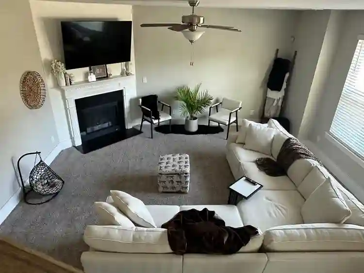 2 BR in Powder Springs