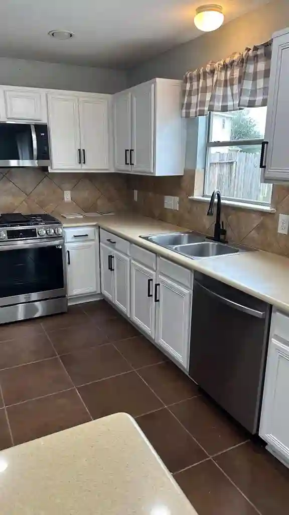 2 BR in Houston
