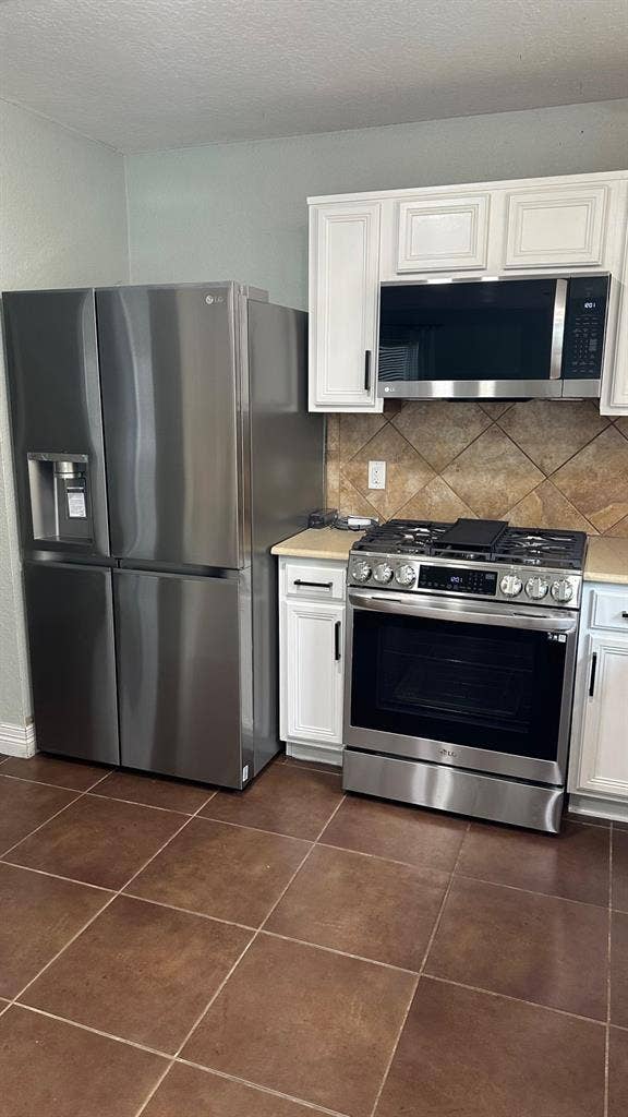 2 BR in Houston