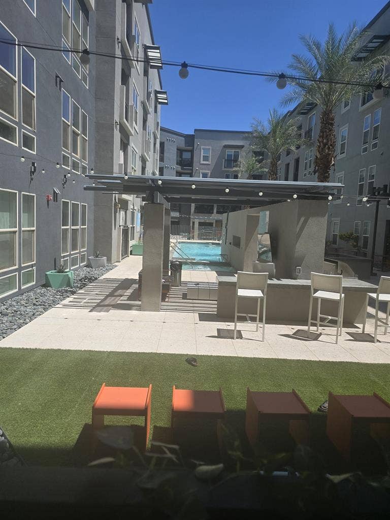 1 BR in Las Vegas