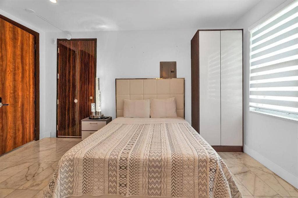 3 BR in Miami Beach