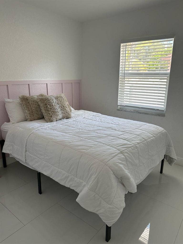 2 BR in Miami