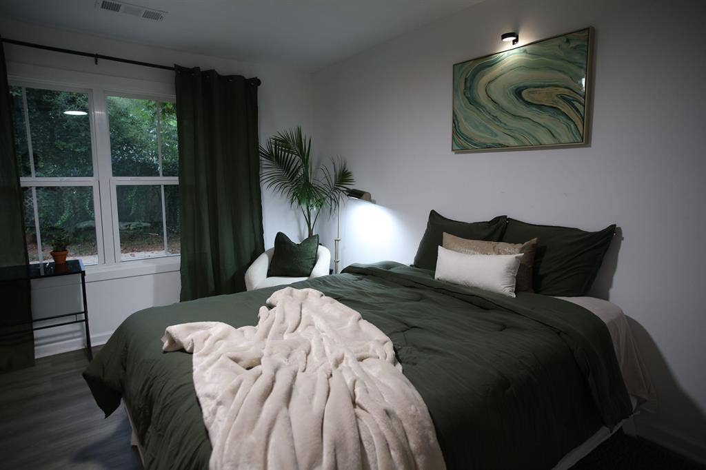 3 BR in Atlanta