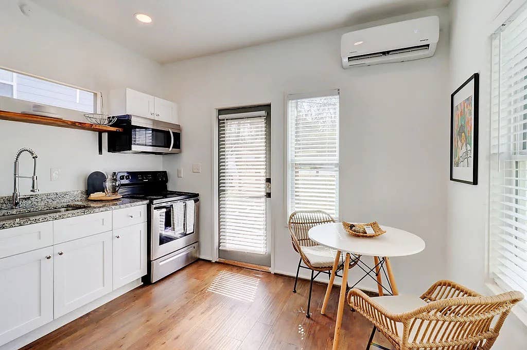 2 BR in Atlanta