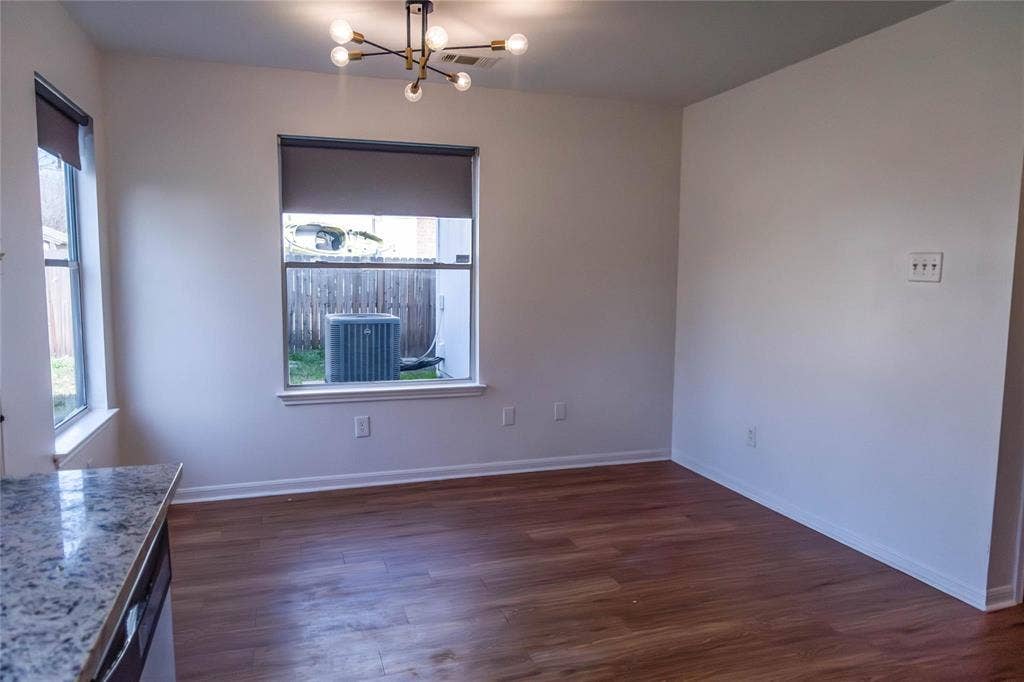 Private Room in Modernized House