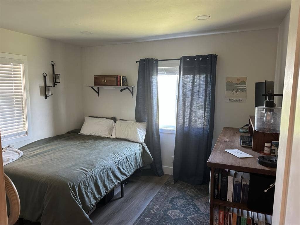 Single Bedroom available for Rent