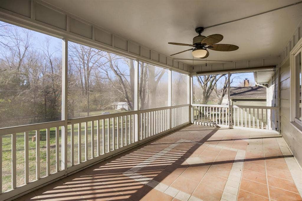 1 BR in Lee's Summit