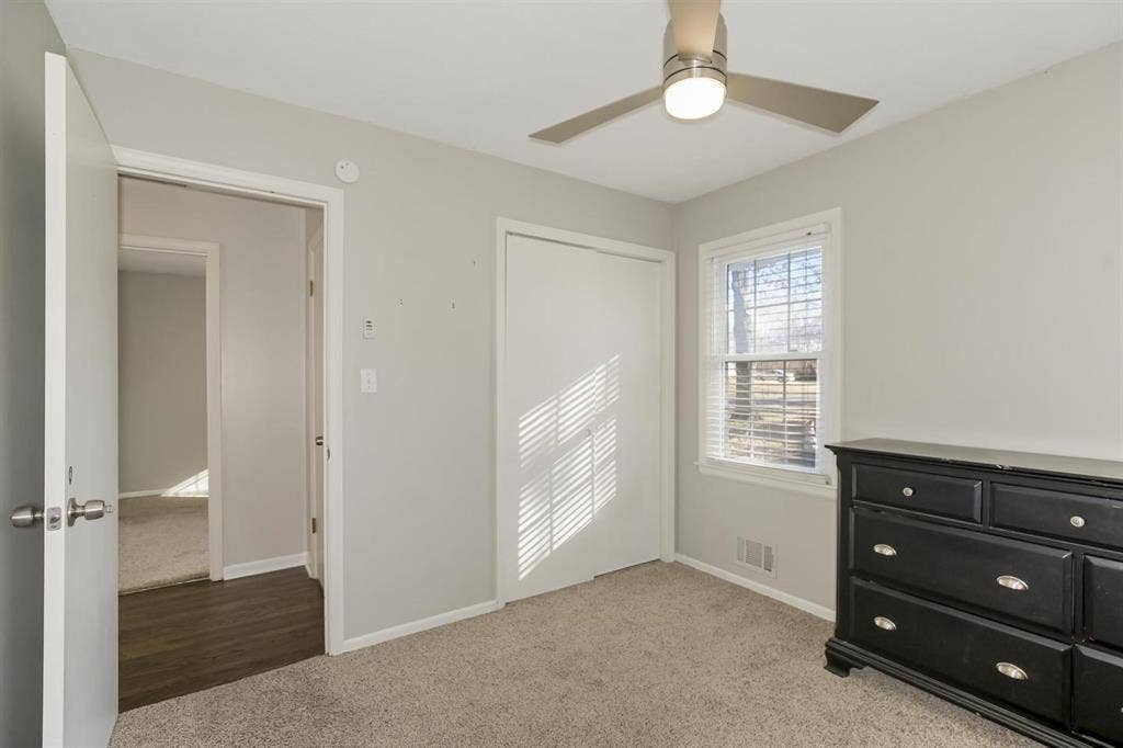 1 BR in Lee's Summit