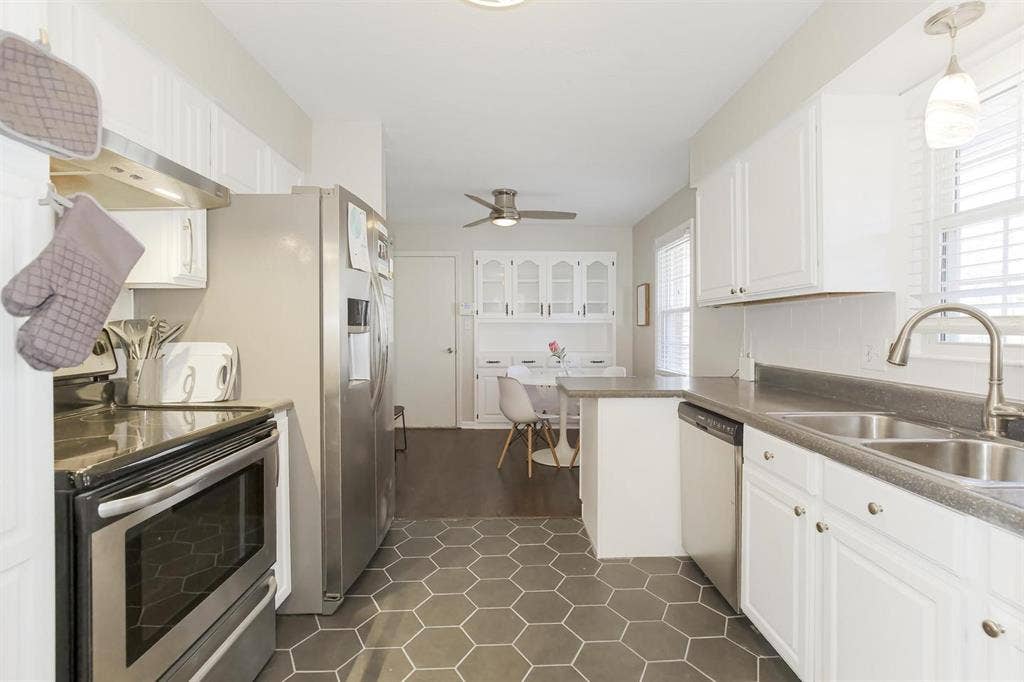 1 BR in Lee's Summit