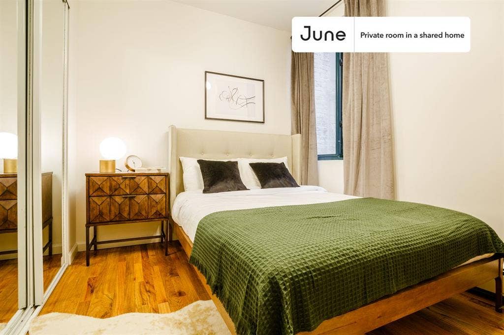 5 BR in New York City