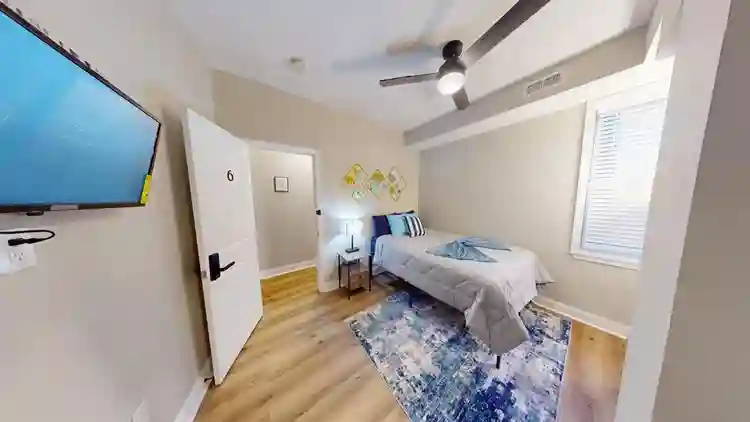 12 BR in Baltimore