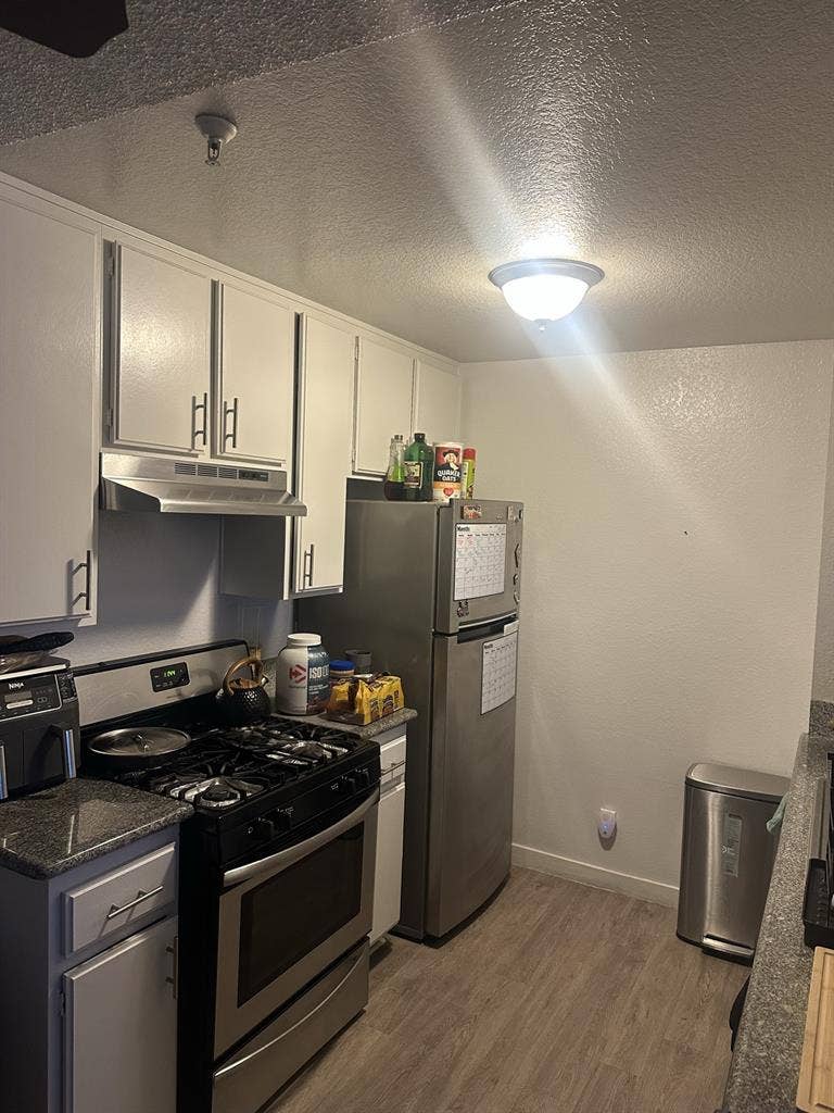 One bedroom apartment in Long Beach