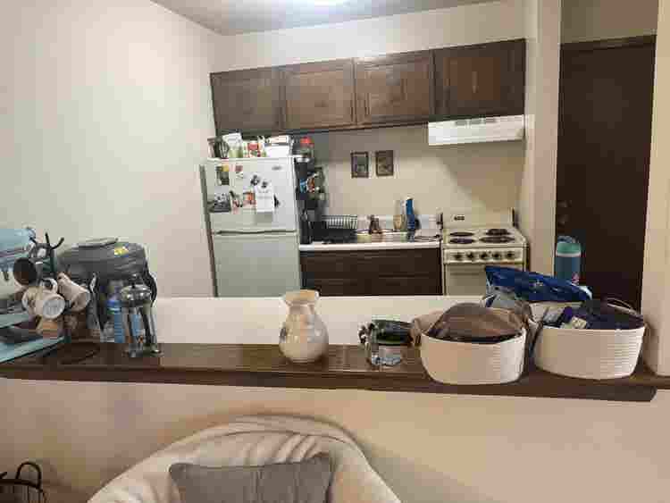 Studio Apartment Near Hilldale Mall