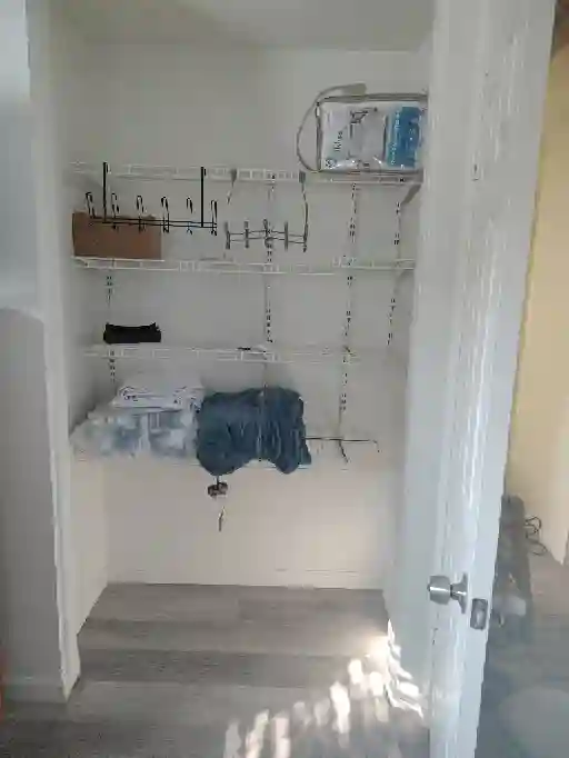 Senior Roommate Wanted