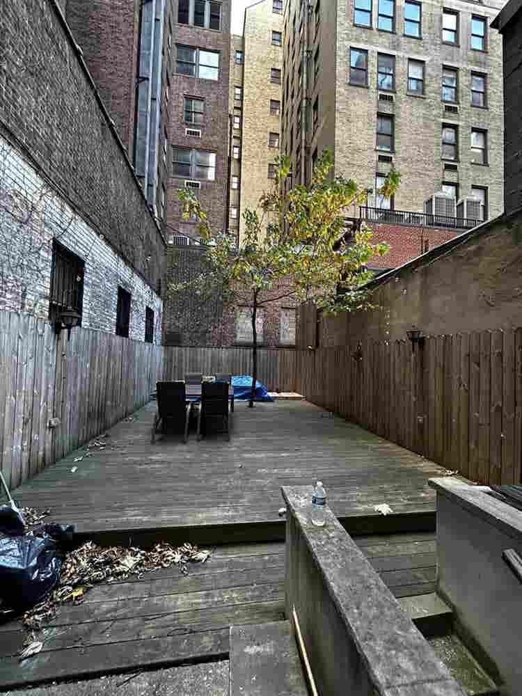 Sublease - Hell’s Kitchen - $