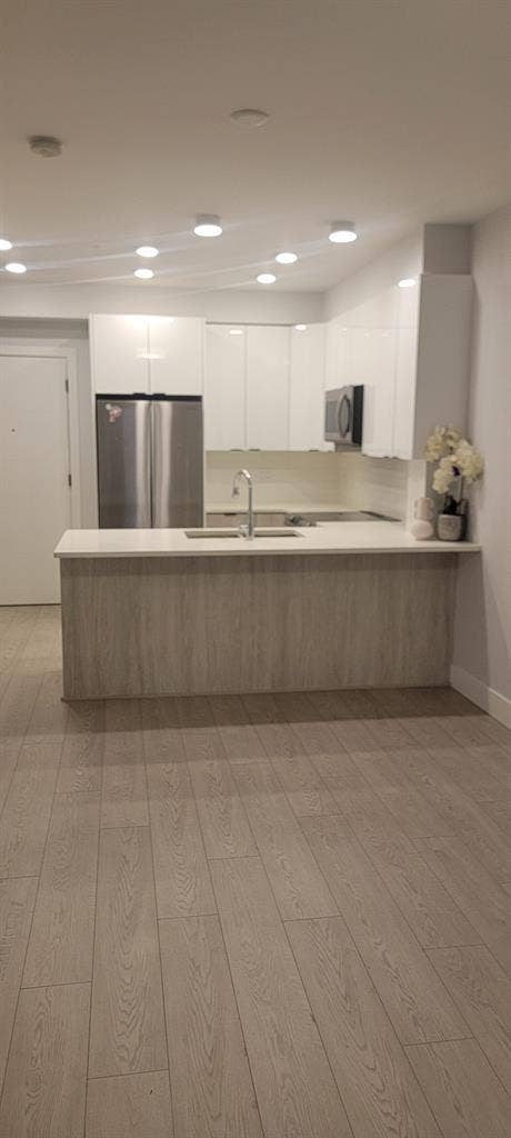 Modern 1 Bedroom + 1 Bath Condo