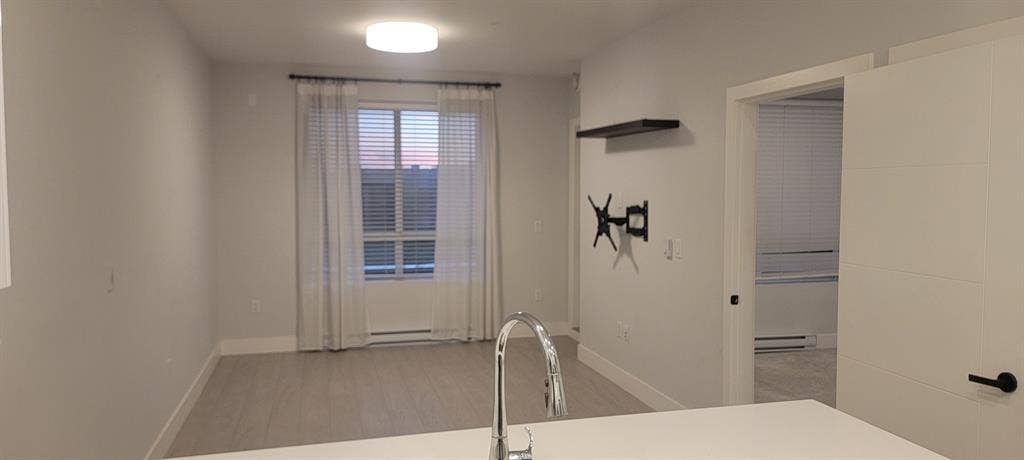 Modern 1 Bedroom + 1 Bath Condo