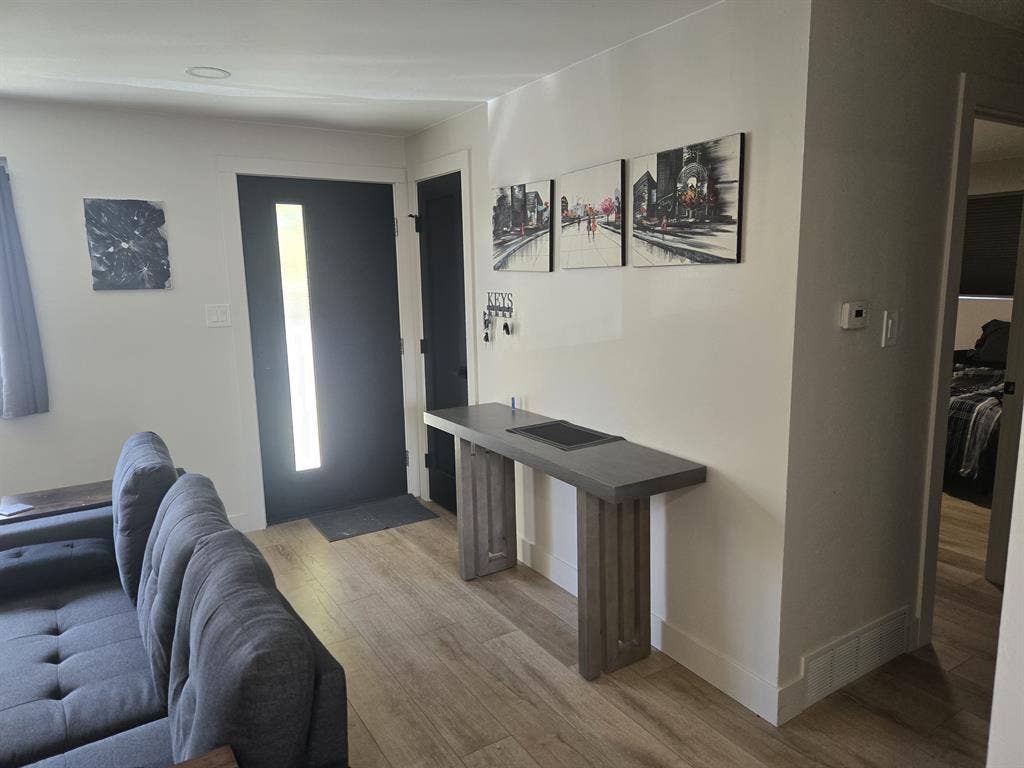 Private room in  house Lakewood