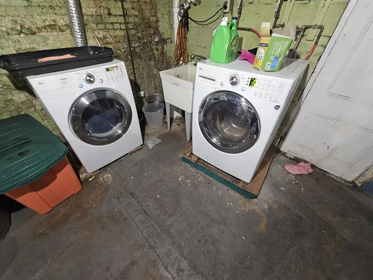 Roomate needed includes parking