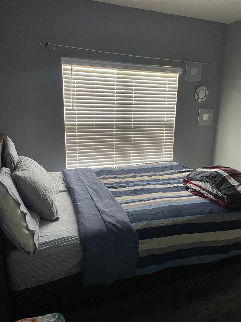 Furnished room for rent