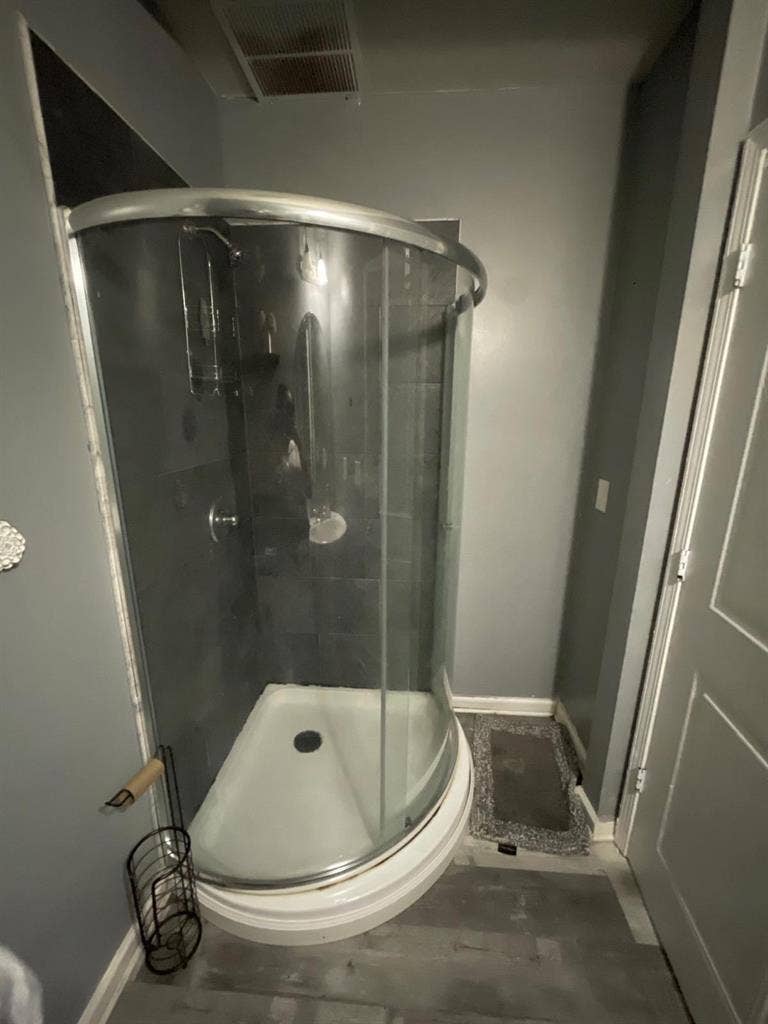 Furnished room for rent