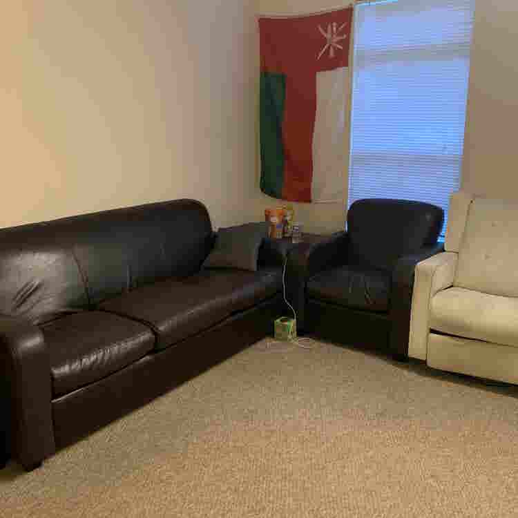 3 bedroom & 3 bath apartment