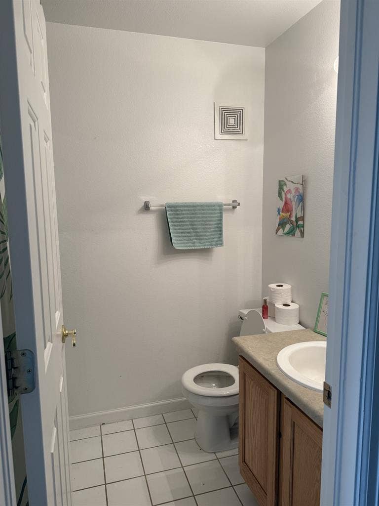 Room for rent with gorgeous views