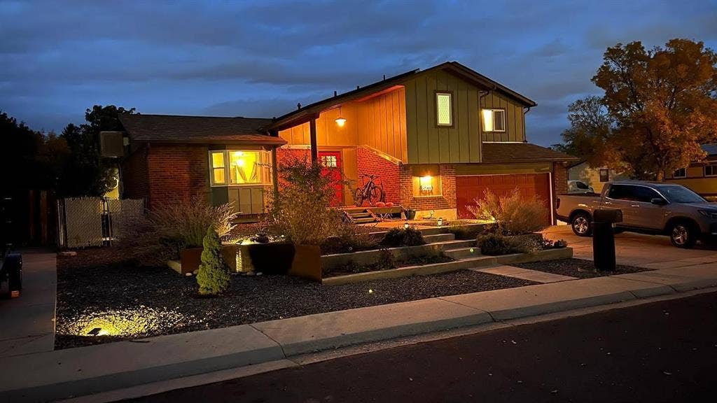 Comfortable 1 Bedroom Suite