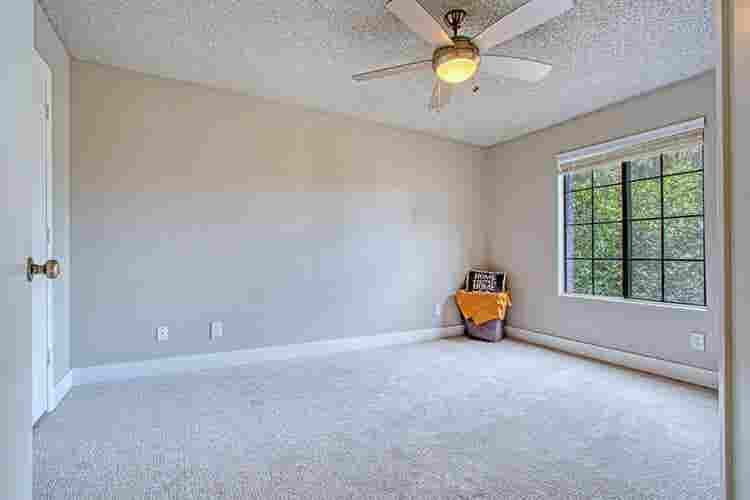 Looking for roommate!