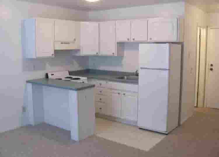 Studio apartment /month