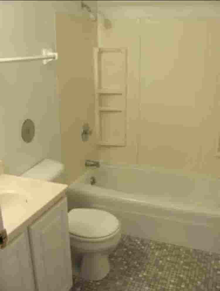 Studio apartment /month