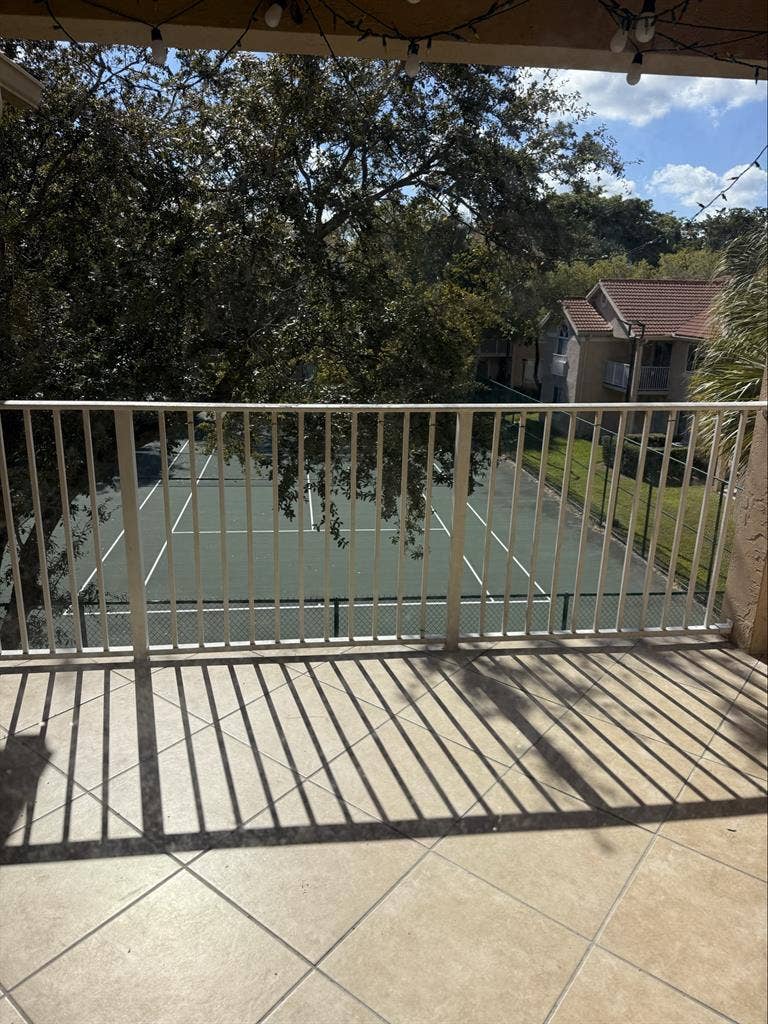 Very nice room available at Kendall