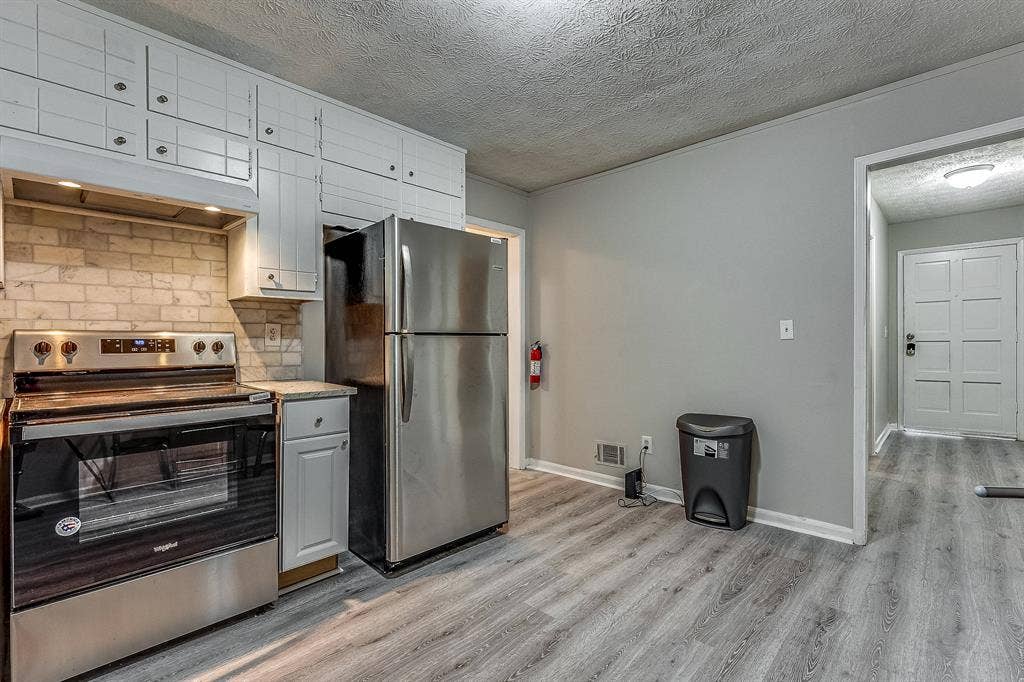 1 BR in Riverdale