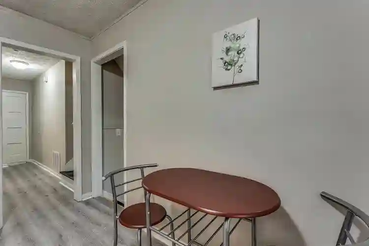 1 BR in Riverdale
