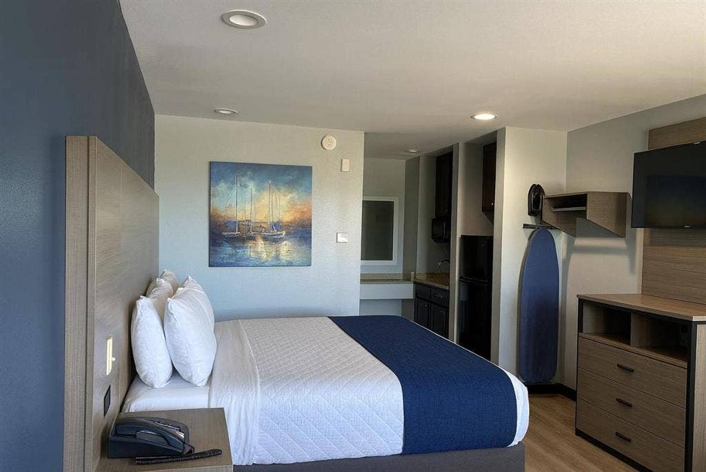 15 BR in Bridge City