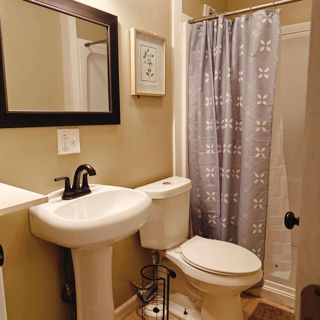 7 BR in College Park