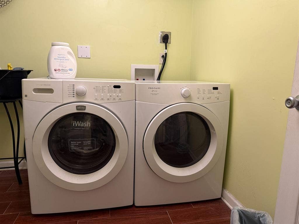 4 BR in Stone Mountain