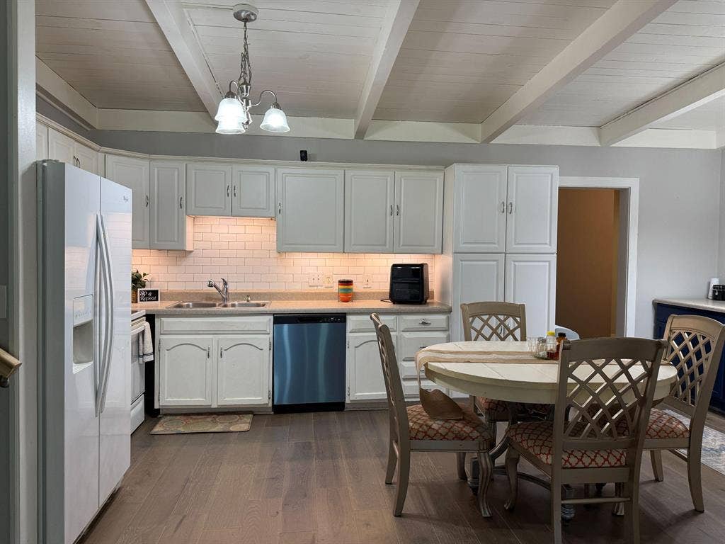 4 BR in Stone Mountain