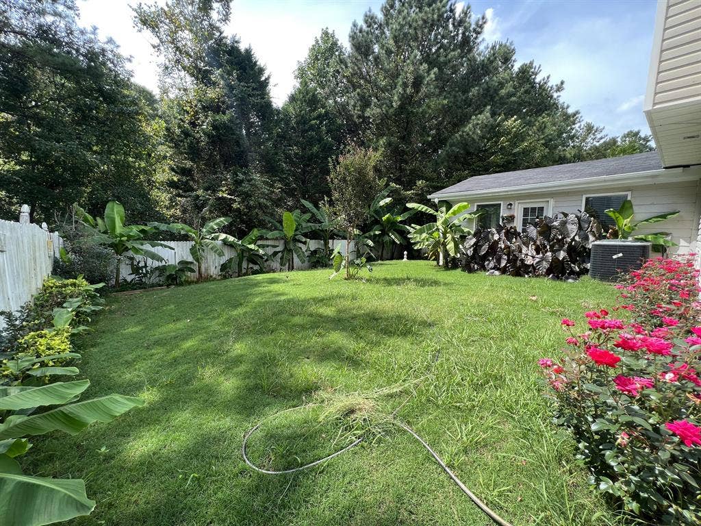 6 BR in Stone Mountain