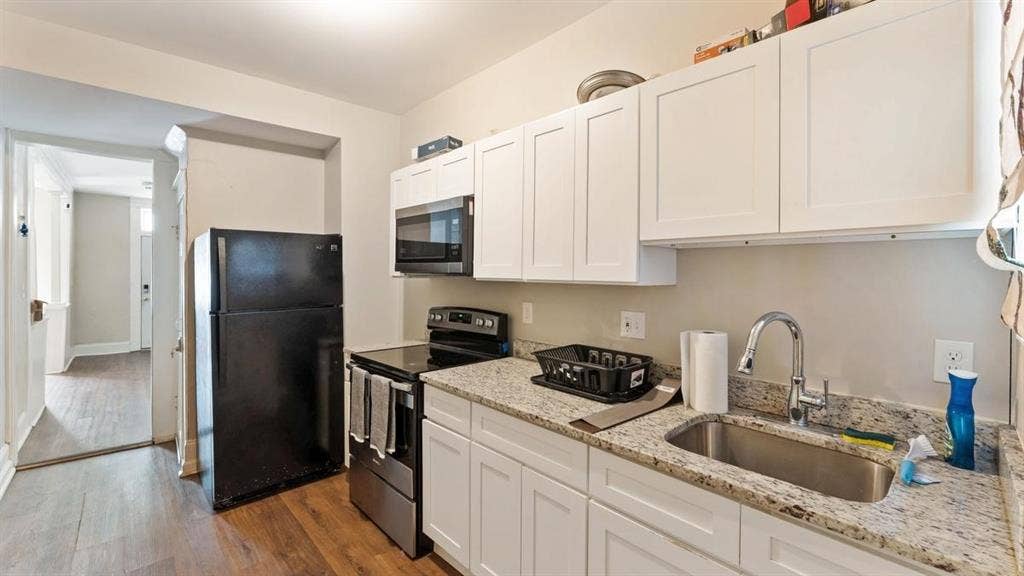 6 BR in Baltimore